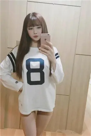 韩国萝莉料理家素珍 倾心于各种美食小吃 소진소진