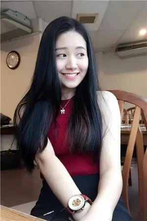 大马槟城正妹张诗佲 天使般的微笑美图 Shermaine Teow