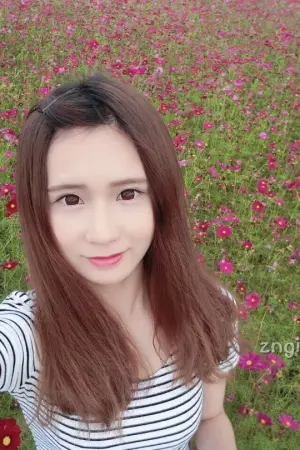 超萌清纯正妹 无辜迷人笑容最吸睛 许纹毓