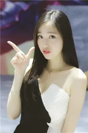 Apple 2017ChinaJoy三七互娱SG 富芸洁