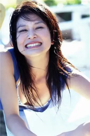 佐津川爱美 可爱和性感的绝妙兼有实力派女演员 佐津川愛美