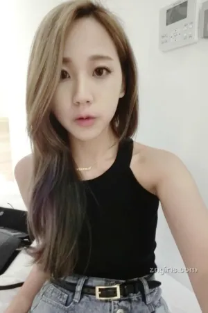 台湾妹子 最正的国文女教师 Queenta Kuo