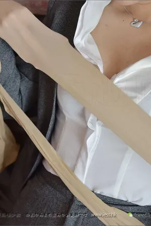 [IESS]异思趣向 2017.07.27 丝足便当125： 制服、丝袜和赵老师 赵老师
