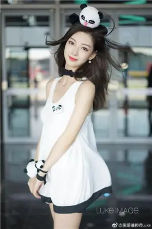 Ttiaraa 2017ChinaJoy熊猫展台showgirl 王冕