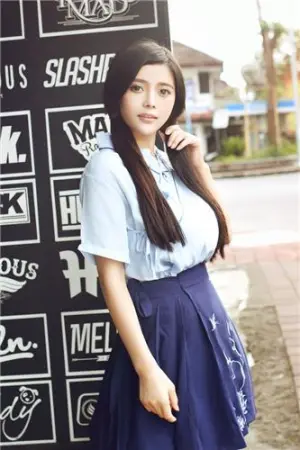 双马尾妹子林美惠子 巴厘岛街拍纯情美图 林美惠子Mieko