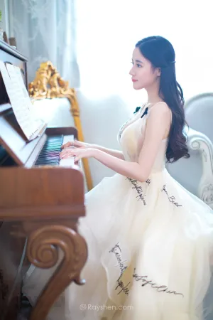 Portia微博私房定制写真 姚佳莹