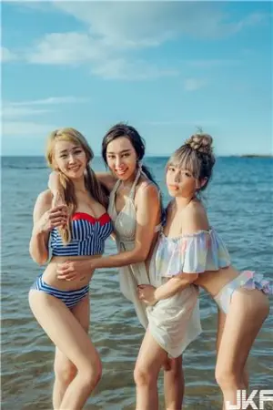 JKF杂志第一期「私密狂欢派对」 Albee N,童恩Ashelly,林少榆