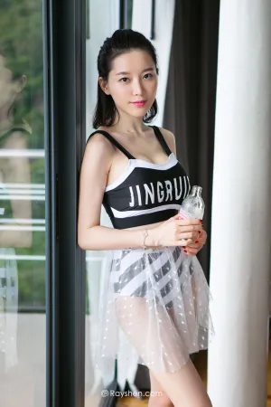 Reyshen作品 气质女神 定制私房写真 微博自拍 慕羽茜