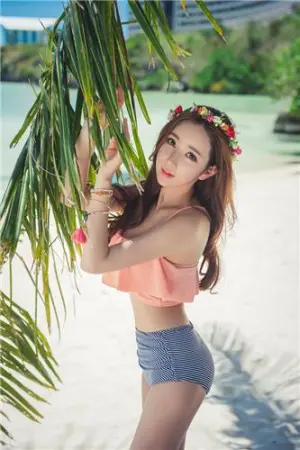 李妍静 2017年MayBeach比基尼系列二 이연정