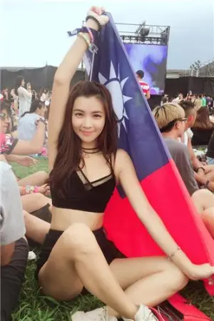 天菜级模特儿 女神照就是这样的Pos 徐苡嫚