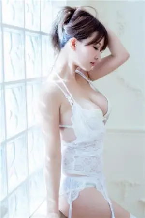 施菲亚Feiya 好凶的外拍甜心 施菲亞