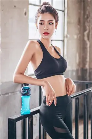 韩国模特朴多贤 Lologirl运动服饰系列二 박다현