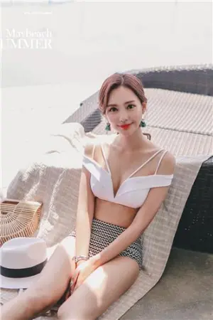 韩国模特延智恩 maybeach泳装系列四 연지은