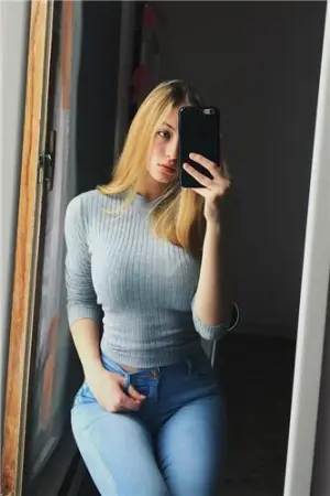 青春无敌！战斗民族「未熟少女」身材发展过激～ Sophia Diamond