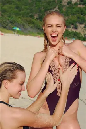 性感辣妹的Ig私房照 Taylor Godfrey