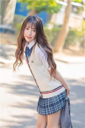 高雄女神比比儿 「甜美学生妹」出没 Katie Chiu