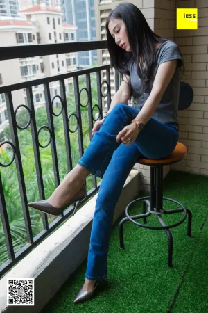 [IESS异思趣向]丝享家 2018.05.21 No.236 辣妈的喇叭裤短丝 君君