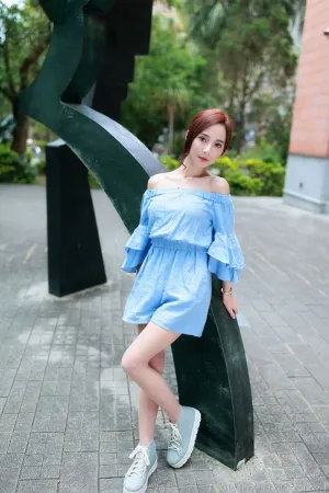 台湾嫩模美女雨玄台大外拍清爽迷人写真 玄玄