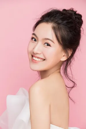 PPTV美女主持 清纯自拍照 顾瑜蒙