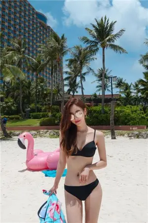 孙允珠 2018年泳装合辑系列3 손윤주