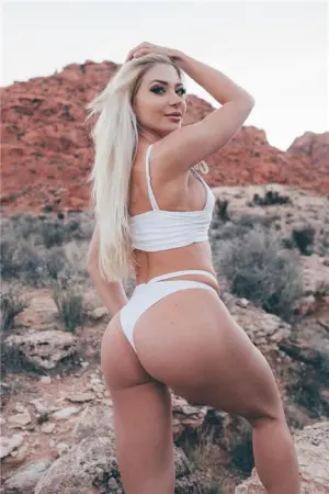 -浑圆挺翘有魔性狠断理智线 Elena Romanova