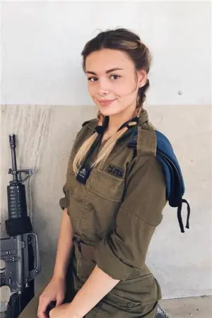 战斗民族的以色列女兵 Sofia Lerman