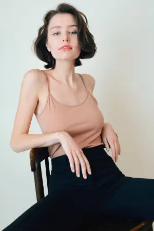 俄罗斯模特人瘦腿长胸还大 海量IG生活照 Ksenia kovtunenko