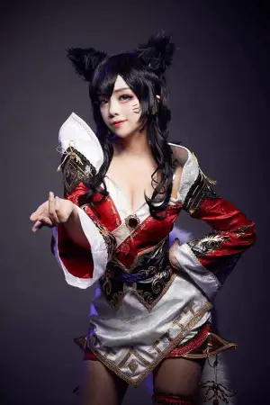 韩国妹纸Cos LOL KDA卡莎性感还原&ldquo;胸残&rdquo;萌爆 Dami