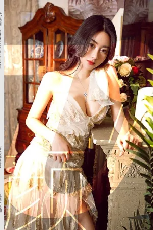 [Ugirls]尤果网 2019.04.04 U420 冰颜女神 穆菲菲