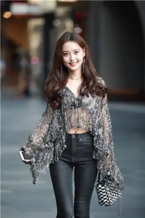 成都街拍高颜值清新小仙女 云小朵
