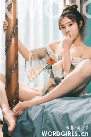 [TouTiao]头条女神 2019.04.30 小希的和风诱惑 莫小希