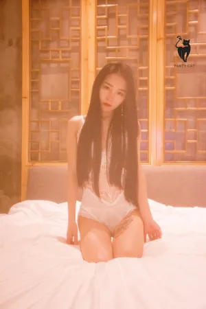 [PartyCat]轰趴猫 2018.01.05 No.035 温暖浴池 匿名美女