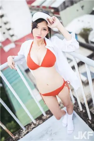 32F好身材中路大开 言言kiwi