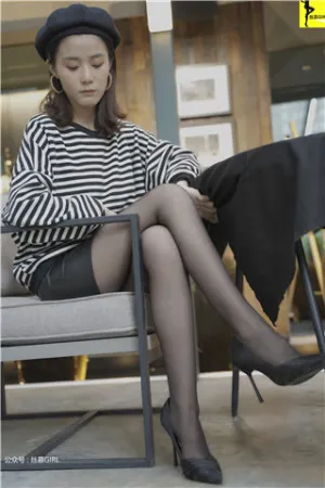 [SIMU]丝慕Girl 2019.10.28 SM025 四月