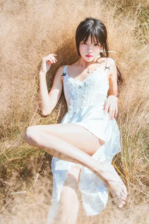 [WeiboGirl]微博红人 原野上的浪漫 桜桃喵