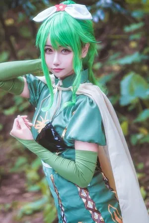 [WeiboGirl]微博红人 2020.11.10 法露忒 Momoko葵葵