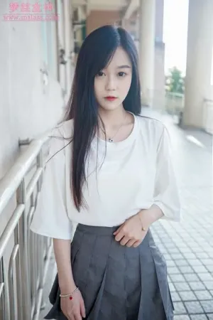 [Mslass]梦丝女神 2020.01.13 NO.031 甜静的明星脸 灵灵