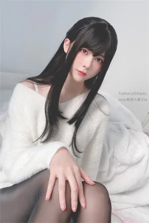 [WeiboGirl]微博红人 2020.01.20 毛衣黑丝 眼酱大魔王w