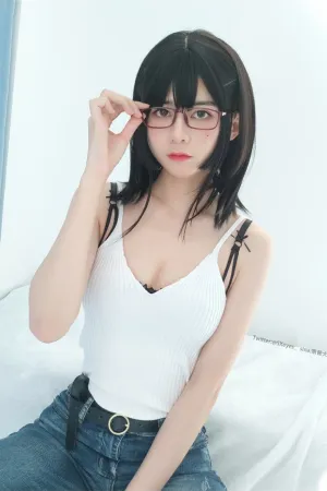 [WeiboGirl]微博红人 2020.01.21 牛仔裤 眼酱大魔王w