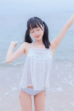 [WeiboGirl]微博红人 2020.12.19 海边白色比基尼电子版 木绵绵