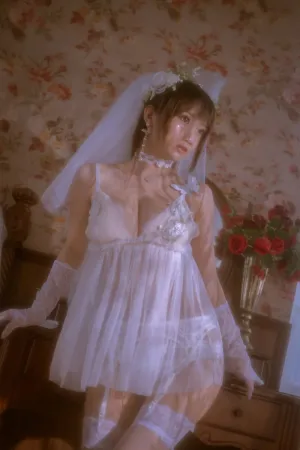 [WeiboGirl]微博红人 2020.07.30 蝶变花嫁 鬼畜瑶在不在w