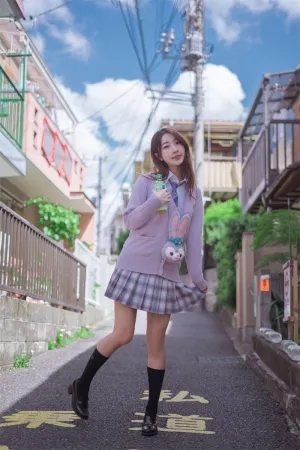 [WeiboGirl]微博红人 2020.03.05 民宿楼下 黑川