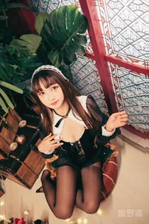 [WeiboGirl]微博红人 2021.01.13 光の囁き 光の修女 神楽坂真冬