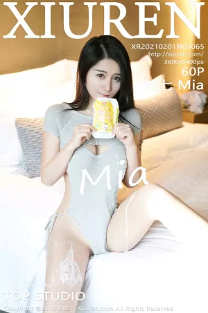 [XiuRen]秀人网 2021.02.01 No.3065 开背毛衣_喝牛奶_童颜巨乳_半脱无内私房 美七_Mia