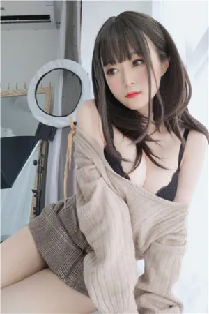 [WeiboGirl]微博红人 2021.01.08 甜美后辈日常篇 白银81