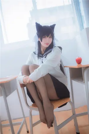 [WeiboGirl]微博红人 2021.06.27 獒犬制服 黑川