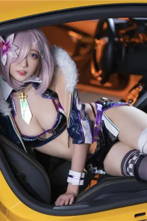 [WeiboGirl]微博红人 2021.08.18 玛修赛车 周叽是可爱兔兔