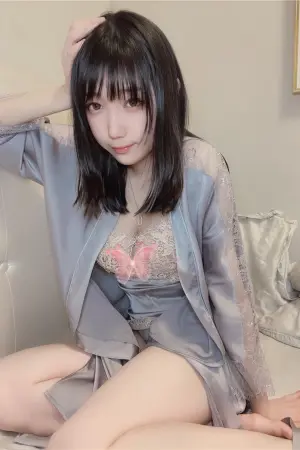 [WeiboGirl]微博红人 2021.08.26 今夕何夕睡袍 周叽是可爱兔兔