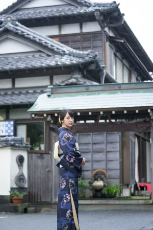 [WeiboGirl]微博红人 户外和服 饭洼春菜