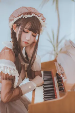 [WeiboGirl]微博红人 透明女仆 衣衣